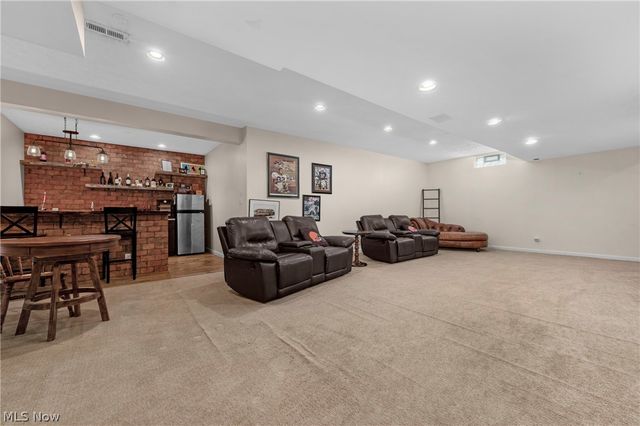 31084 Park Avenue, Westlake, OH 44145