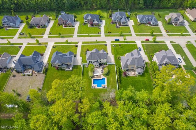 31084 Park Avenue, Westlake, OH 44145
