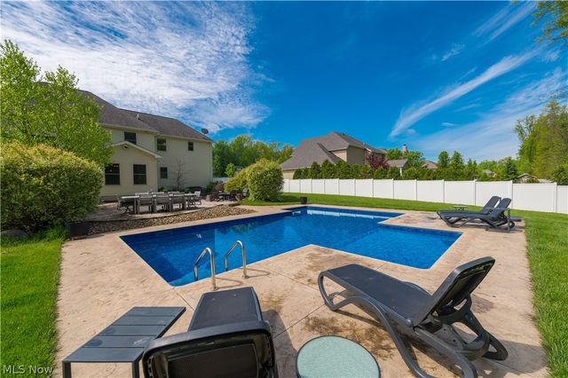 31084 Park Avenue, Westlake, OH 44145