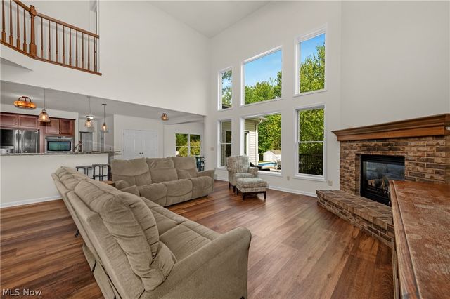 31084 Park Avenue, Westlake, OH 44145