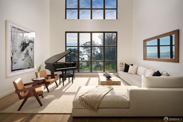 38 Meadow Drive 4, San Francisco, CA 94130