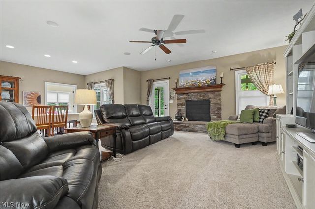 3841 Heron Creek Drive, Rootstown, OH 44272