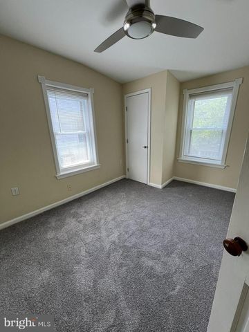 42 HOLLAND AVE, Ardmore, PA 19003