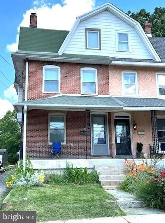 42 HOLLAND AVE, Ardmore, PA 19003