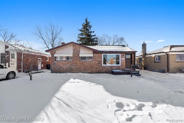 32151 Grandview Avenue, Westland, MI 48186