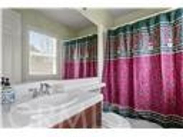 2493 Woodcreek, Camarillo, CA 93012