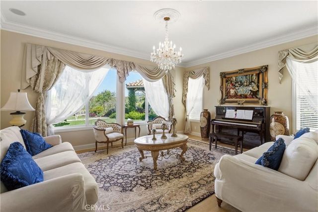 2493 Woodcreek, Camarillo, CA 93012