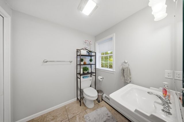 26 Vine St 26, Milford, MA 01757