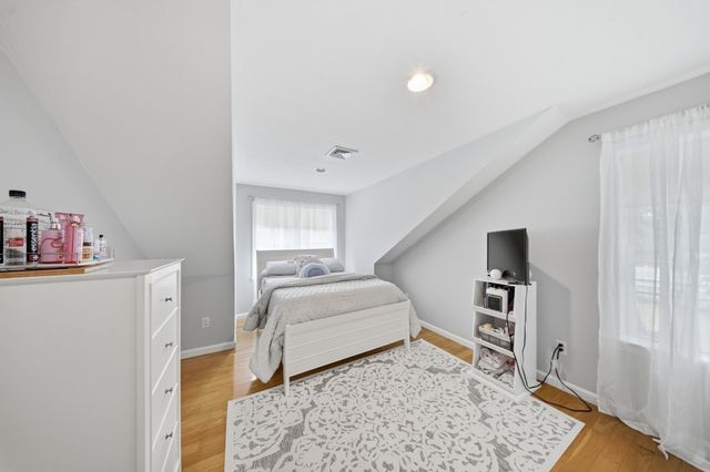 26 Vine St 26, Milford, MA 01757