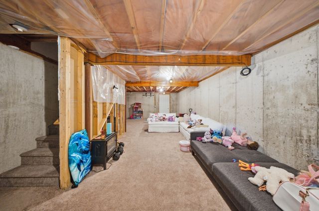 26 Vine St 26, Milford, MA 01757