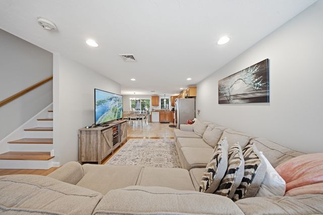 26 Vine St 26, Milford, MA 01757