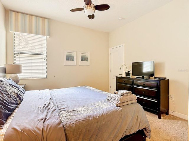 1442 MOON VALLEY DRIVE, Davenport, FL 33896