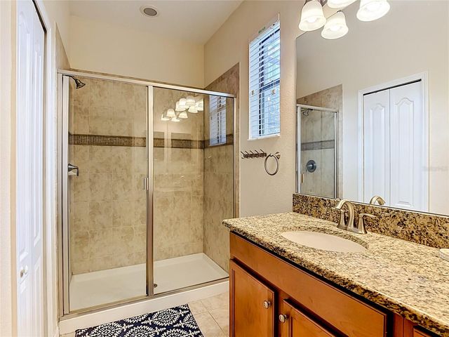 1442 MOON VALLEY DRIVE, Davenport, FL 33896