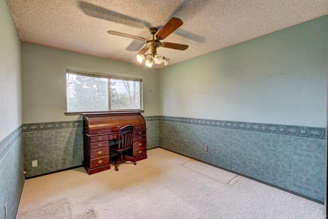 8467 Hidden Valley Cir, Fair Oaks, CA 95628