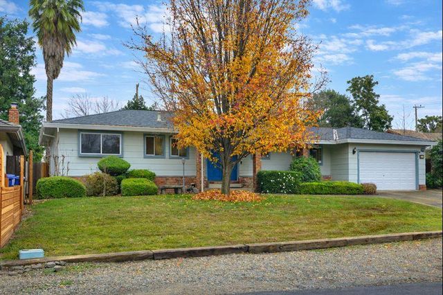 8467 Hidden Valley Cir, Fair Oaks, CA 95628