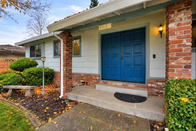 8467 Hidden Valley Cir, Fair Oaks, CA 95628