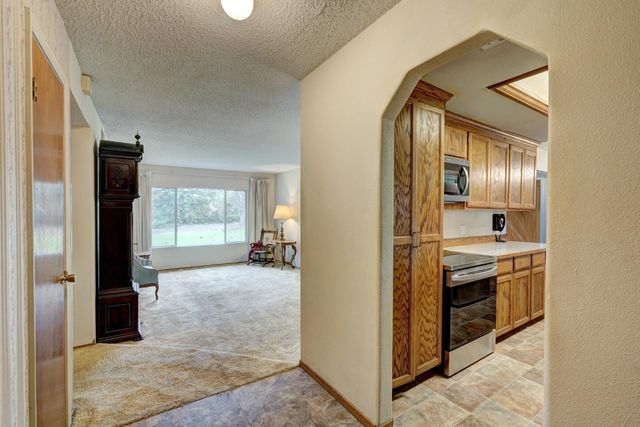 8467 Hidden Valley Cir, Fair Oaks, CA 95628