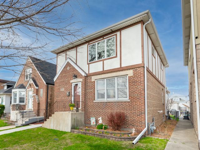 2028 N 72nd Court, Elmwood Park, IL 60707