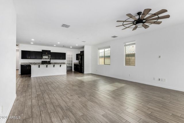 8320 S 165TH Drive, Goodyear, AZ 85338