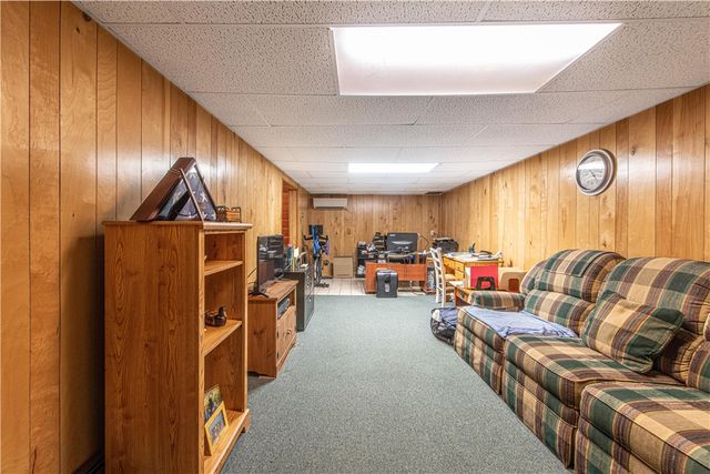 27 Johnson Boulevard, Coventry, RI 02816