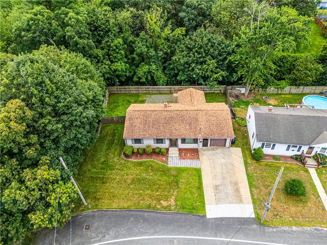 27 Johnson Boulevard, Coventry, RI 02816