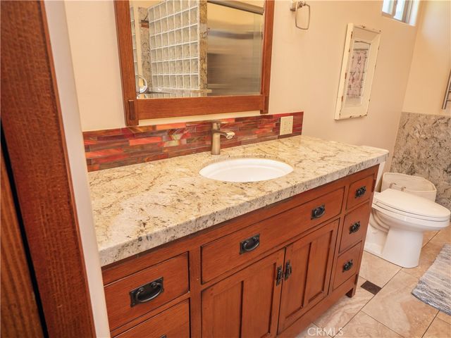 2083 Grace, Riverside, CA 92504
