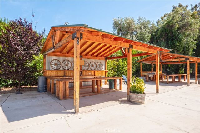 2083 Grace, Riverside, CA 92504