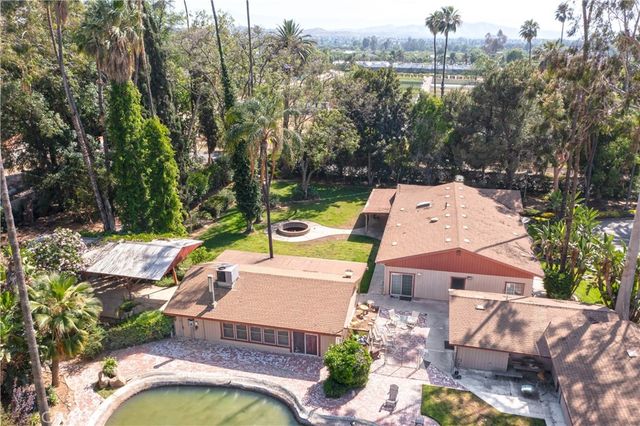 2083 Grace, Riverside, CA 92504