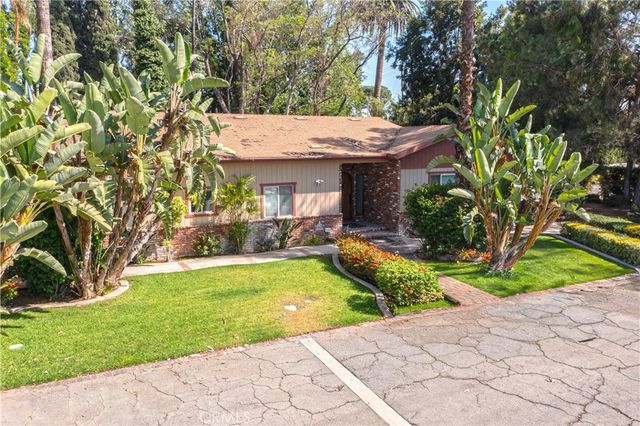 2083 Grace, Riverside, CA 92504
