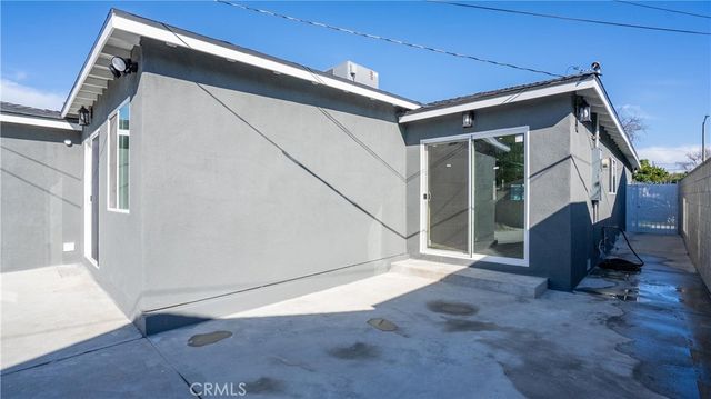 6081 Lemon, Long Beach, CA 90805