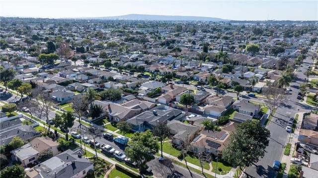 6081 Lemon, Long Beach, CA 90805