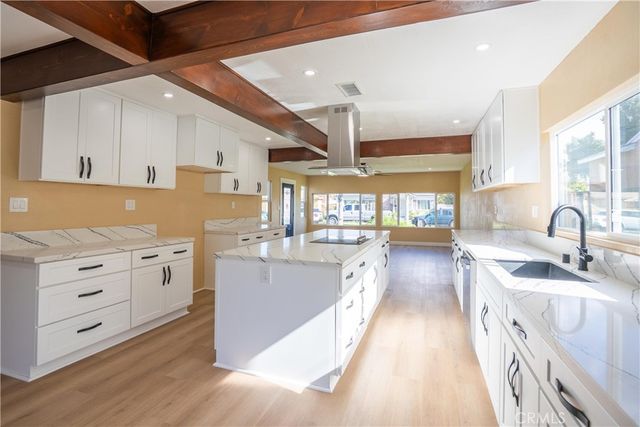 6081 Lemon, Long Beach, CA 90805