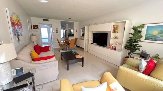 1481 S Ocean Boulevard 224, Pompano Beach, FL 33062