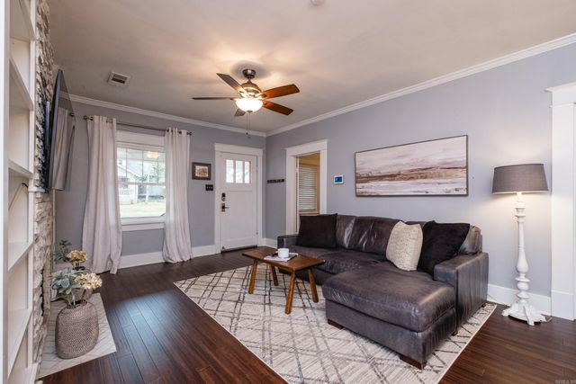 318 Beechwood Street, Little Rock, AR 72205