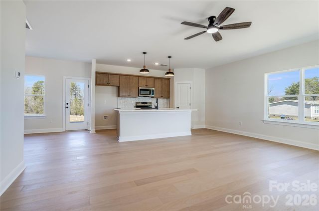4659 Garys Place, Crouse, NC 28033