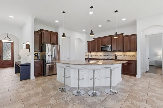 6214 Pinewood Heights Drive, Spring, TX 77389