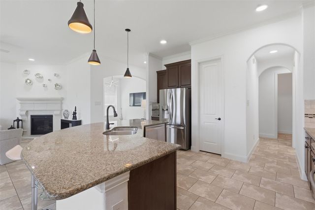 6214 Pinewood Heights Drive, Spring, TX 77389