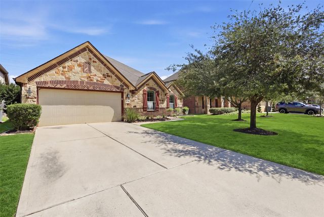 6214 Pinewood Heights Drive, Spring, TX 77389