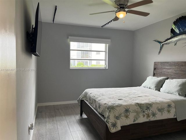 700 Layne Blvd 124, Hallandale Beach, FL 33009