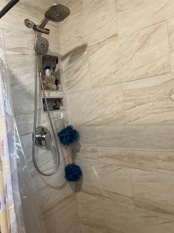 700 Layne Blvd 124, Hallandale Beach, FL 33009