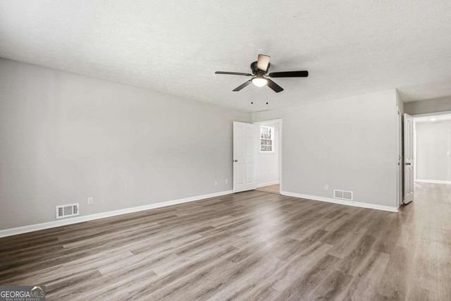 2401 Ebenezer Road SE, Conyers, GA 30094