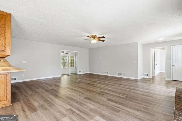 2401 Ebenezer Road SE, Conyers, GA 30094