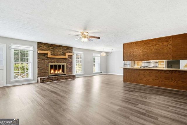 2401 Ebenezer Road SE, Conyers, GA 30094