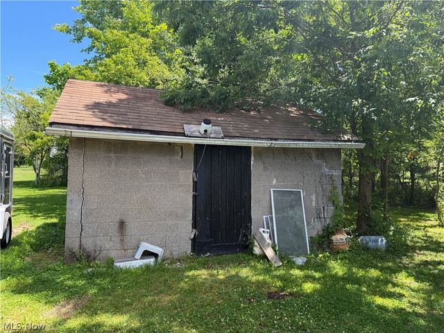 6029 Clay Street, Madison, OH 44057