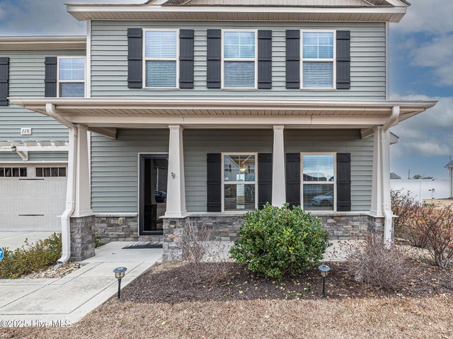 228 Copper Creek Drive, Winterville, NC 28590