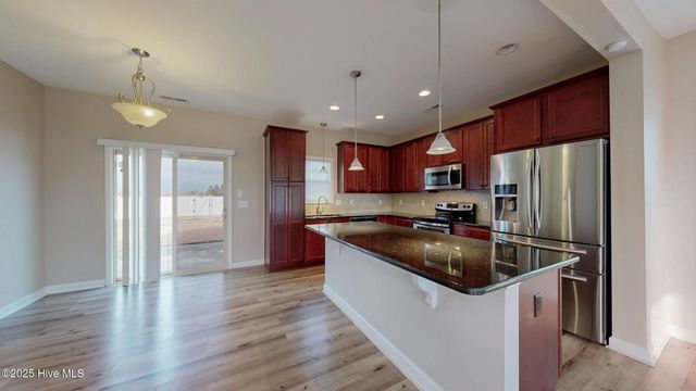 228 Copper Creek Drive, Winterville, NC 28590