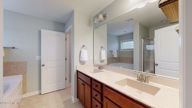 228 Copper Creek Drive, Winterville, NC 28590