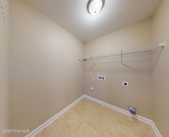 228 Copper Creek Drive, Winterville, NC 28590