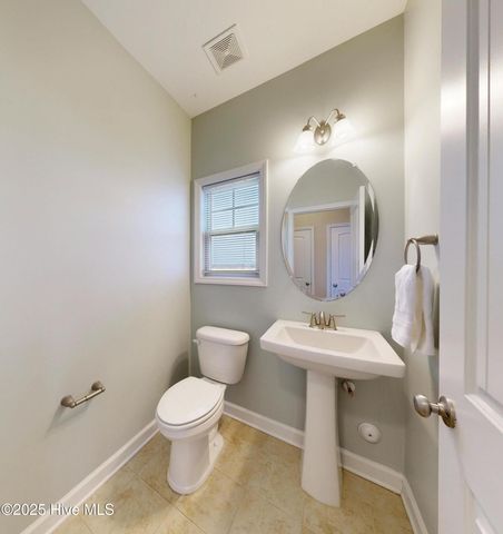 228 Copper Creek Drive, Winterville, NC 28590