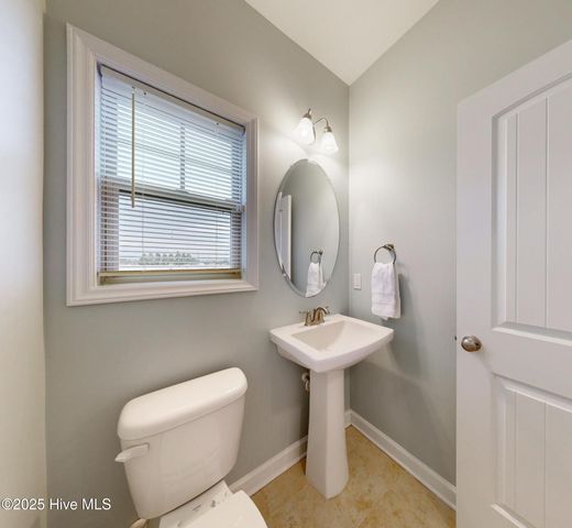 228 Copper Creek Drive, Winterville, NC 28590